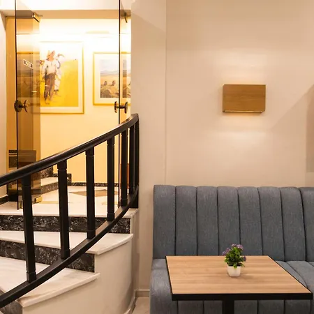 Avra Hotel Kardítsa