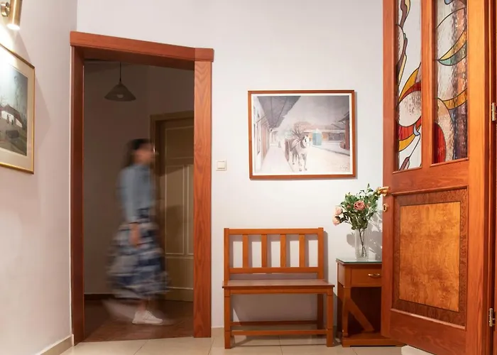 Avra فندق Kardítsa